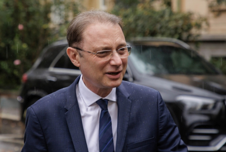 Cristian Păun sugerează că Luca Niculescu ar trebui să intre în PSD pentru a evita compromiterea imaginii