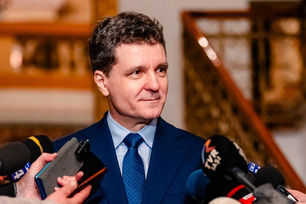Nicușor Dan organizează consultări la Cotroceni pentru desemnarea noului prim-ministru