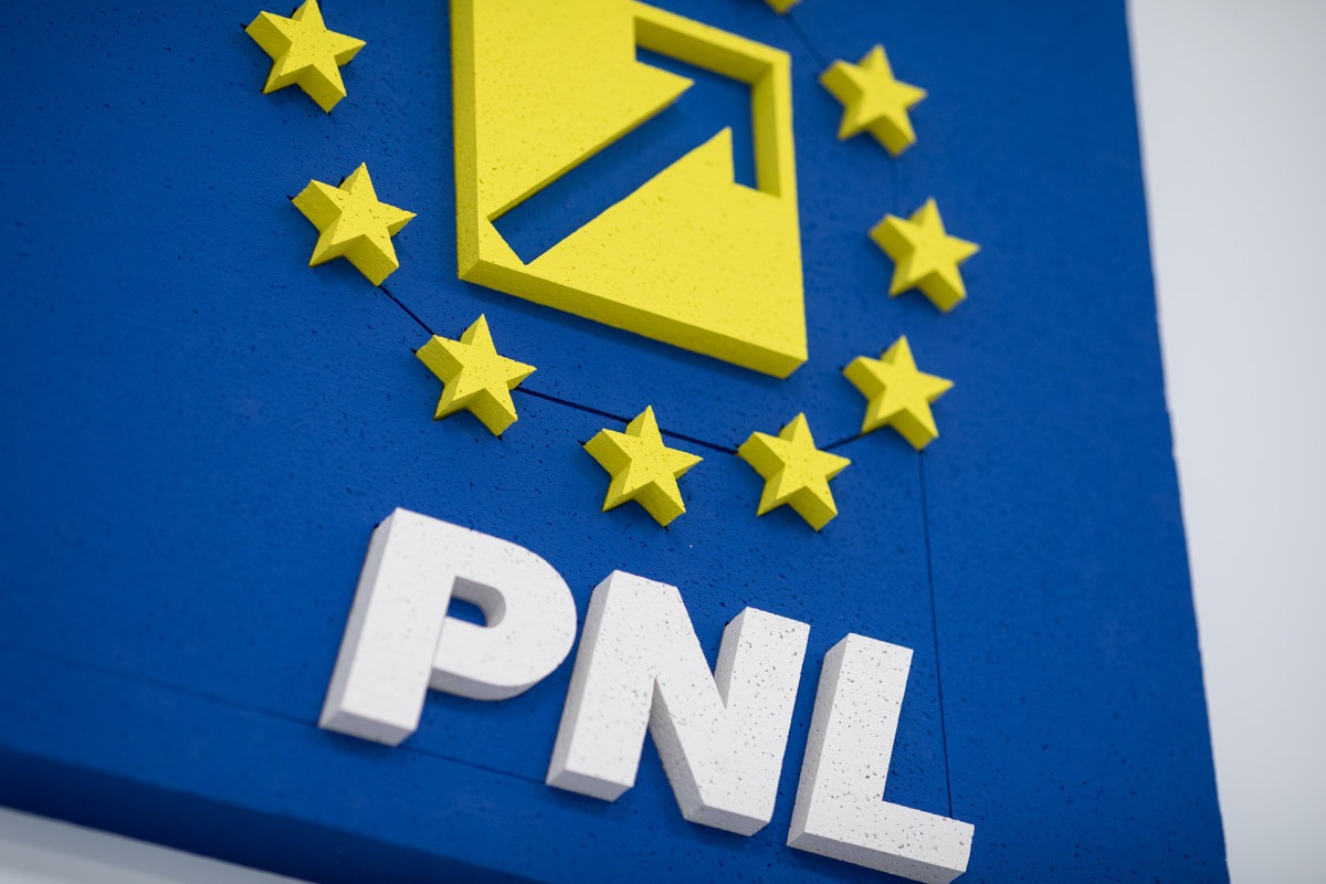 Decizie majoră în PNL: Partidul intră în opoziție, iar toți demnitarii liberali vor demisiona
