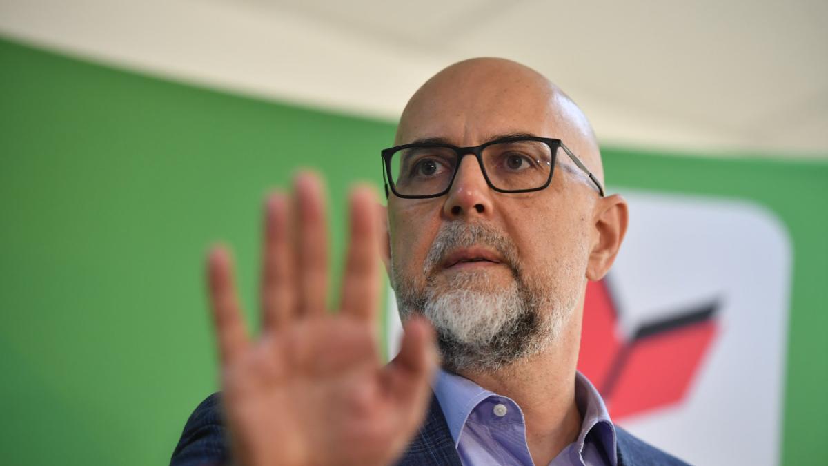 UDMR va semna un acord de susținere de șase luni cu premierul desemnat Luca Niculescu