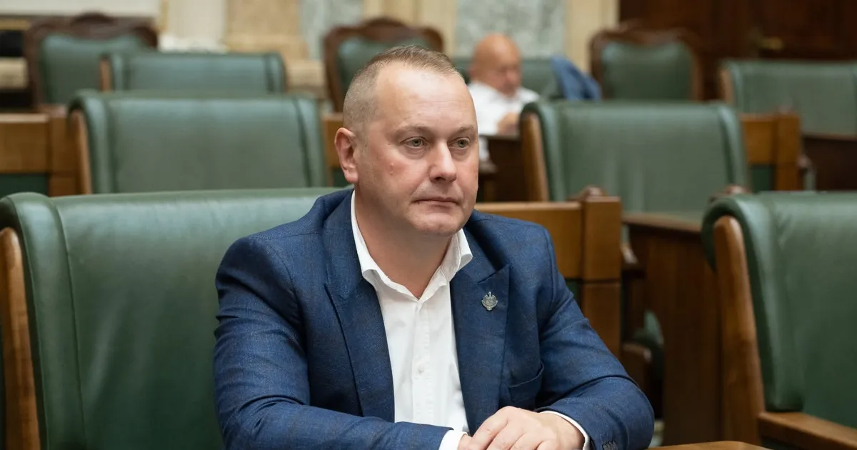 Senatorul Dorin Silviu Petrea a schimbat afilierea politică și a trecut la PNL