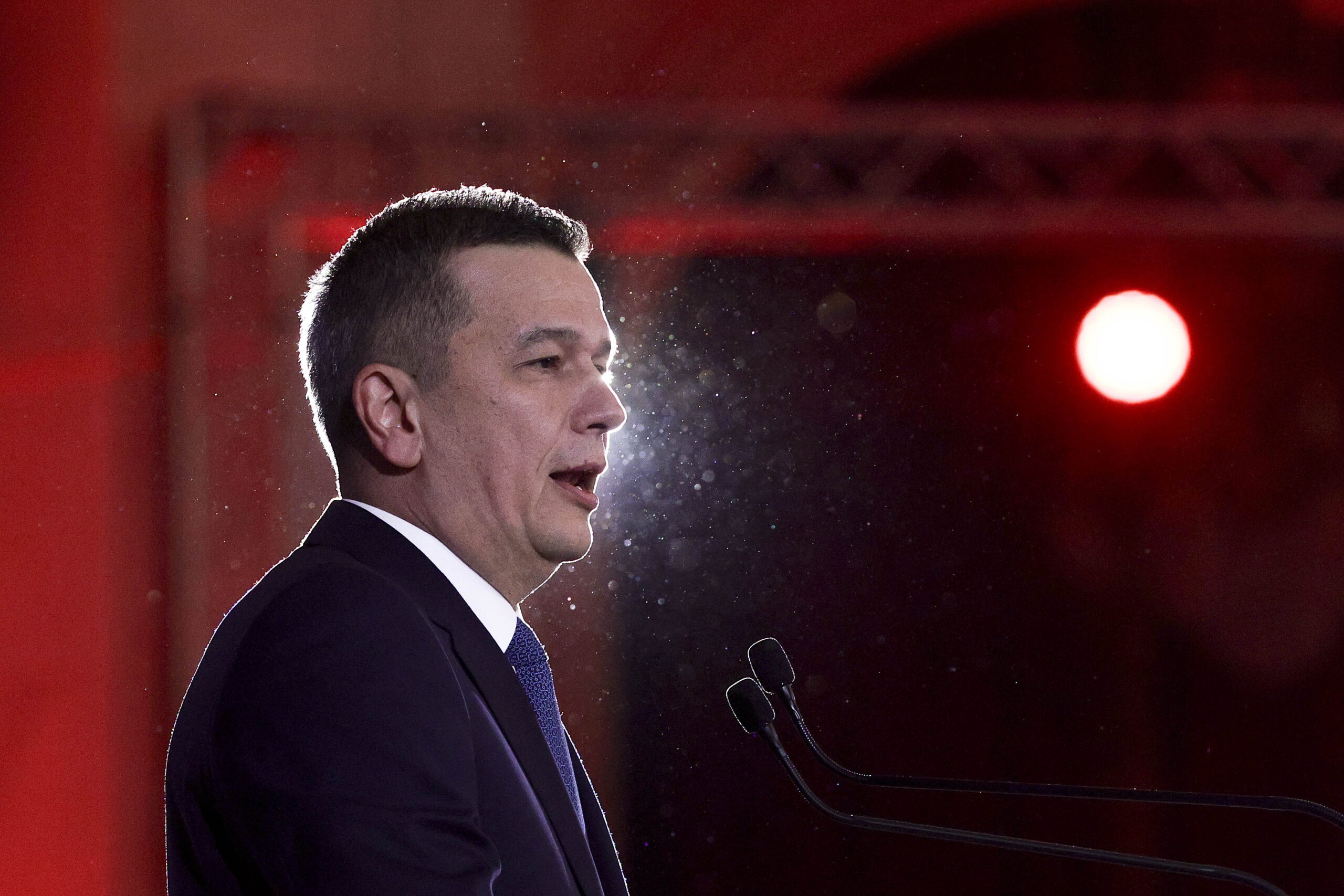 ONG-uri cer investigarea PSD de către socialiștii europeni din cauza apropierii de AUR