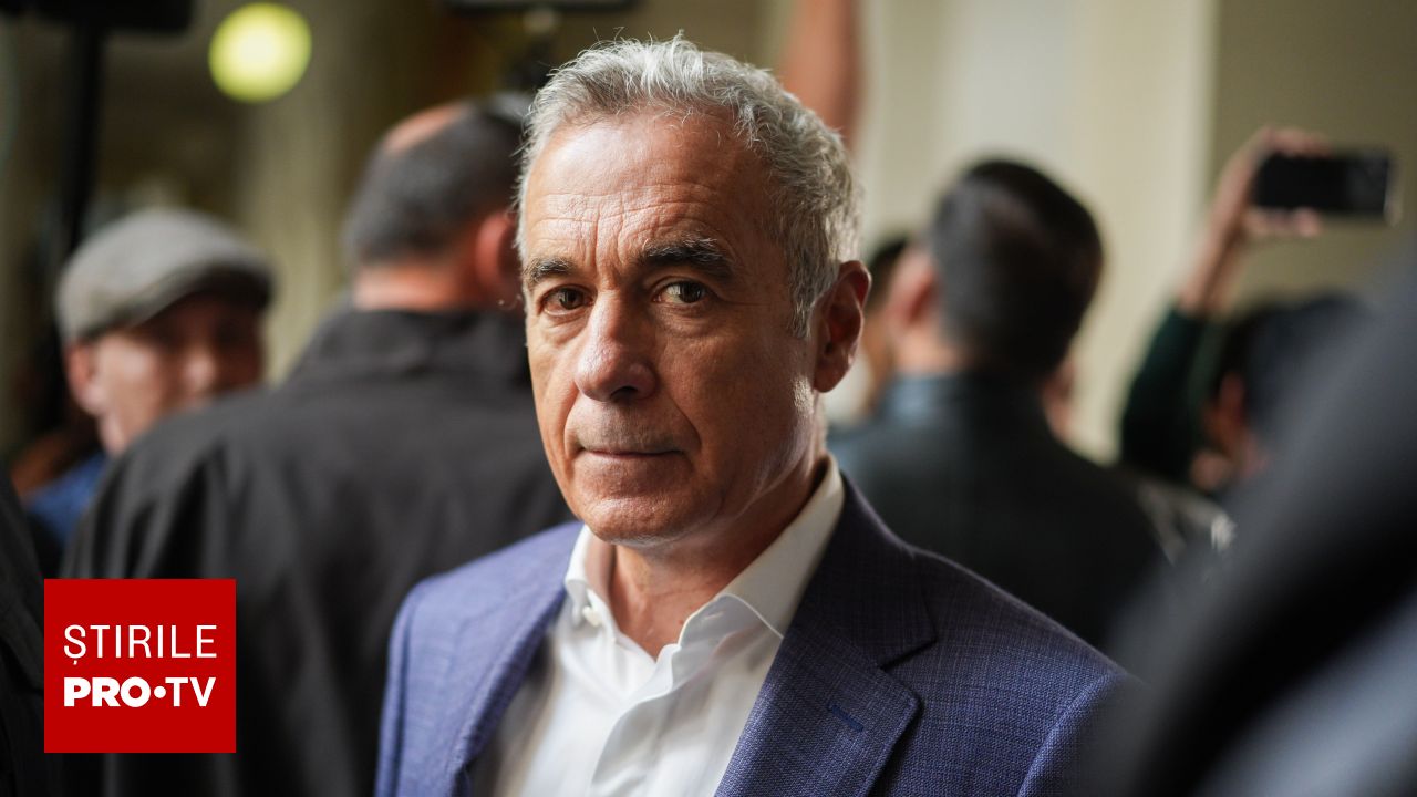Călin Georgescu este investigat pentru saluturi legionare; riscă închisoare de până la 3 ani