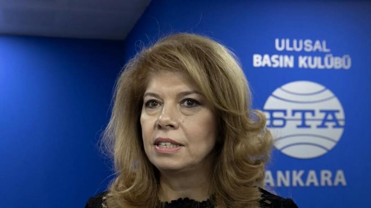 Prezidențiale în Bulgaria: Un număr record de 27 de candidați și o favorită clară în sondaje