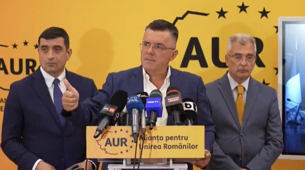 Dan Dungaciu despre UDMR: „Este un animal politic preistoric”. AUR rămâne deschis la negocieri
