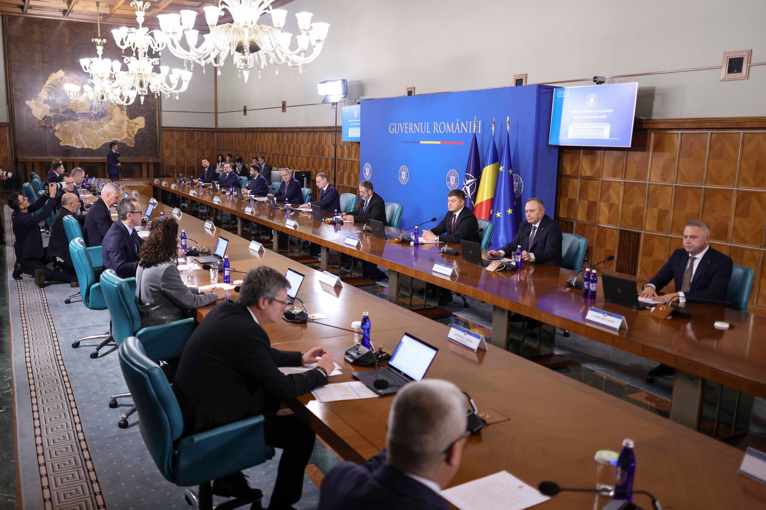 Schimbări în administrația centrală: PSD consolidează controlul asupra ministerelor prin noi numiri