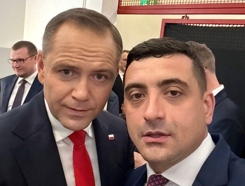 George Simion acuză premierul Donald Tusk că distruge democrația în Polonia
