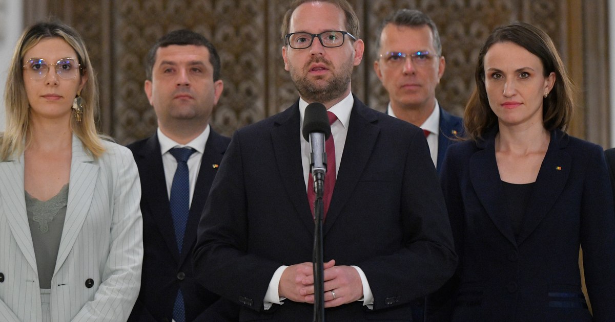 USR își stabilește direcția în opoziție: guvernare fără PSD și AUR și monitorizare strictă a ministerelor