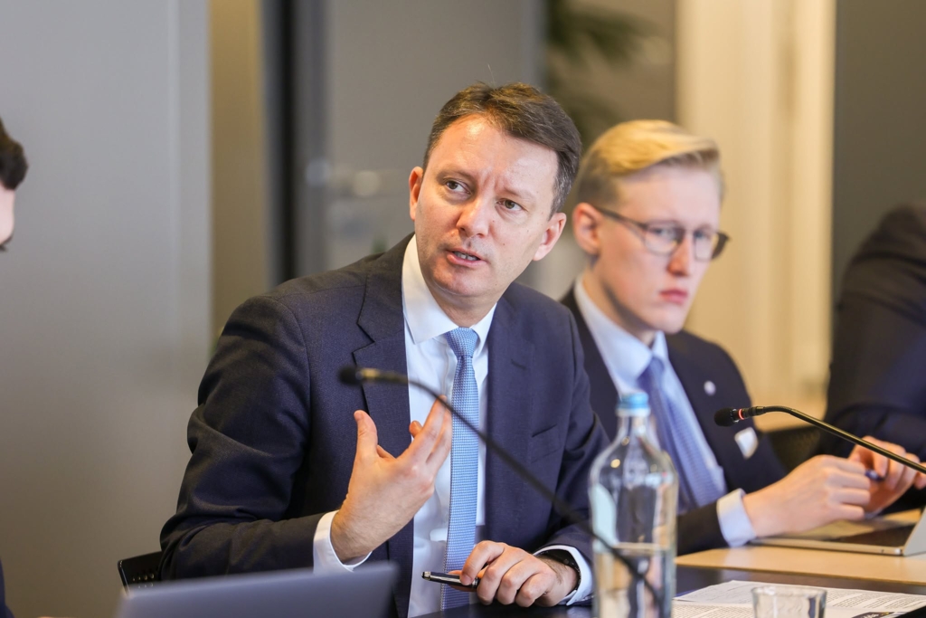 Siegfried Mureșan răspunde acuzațiilor de trădare aduse de PSD: „Atât de multe și atât de hilare”