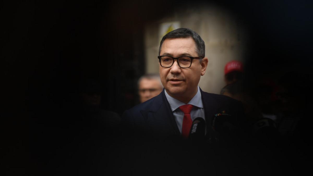 Victor Ponta s-a întâlnit cu George Simion la aniversarea liderului AUR. Se vorbește despre o posibilă alianță