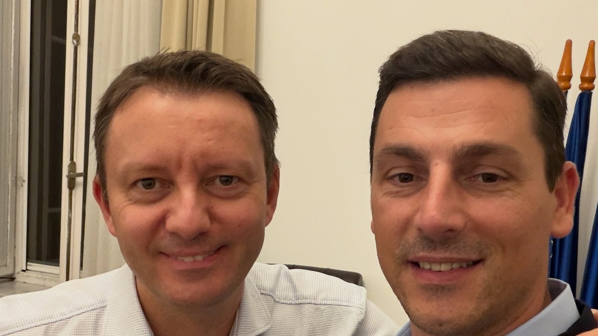 PNL pune PSD în fața unei alegeri: susținerea lui Siegfried Mureșan sau blocajul cu AUR