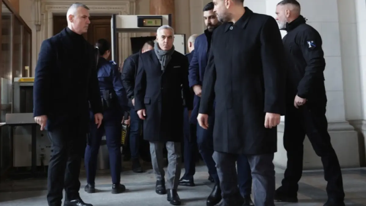 Călin Georgescu a fost ridicat din trafic de DIICOT în dosar de înșelăciune și grup infracțional