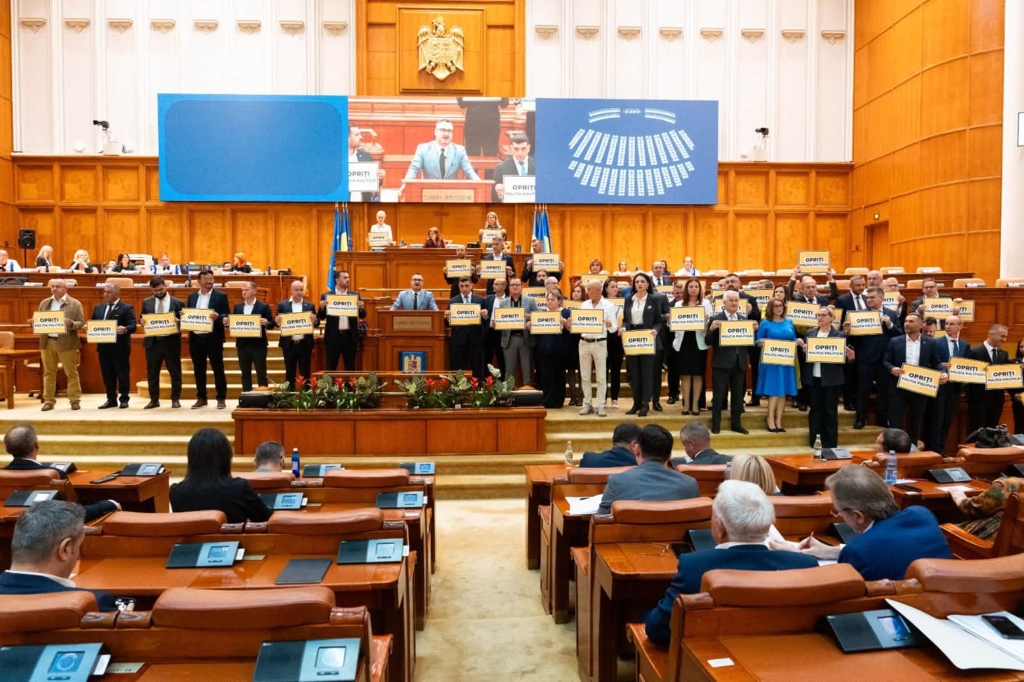 Protest în Parlament după noua anchetă DIICOT împotriva lui Călin Georgescu