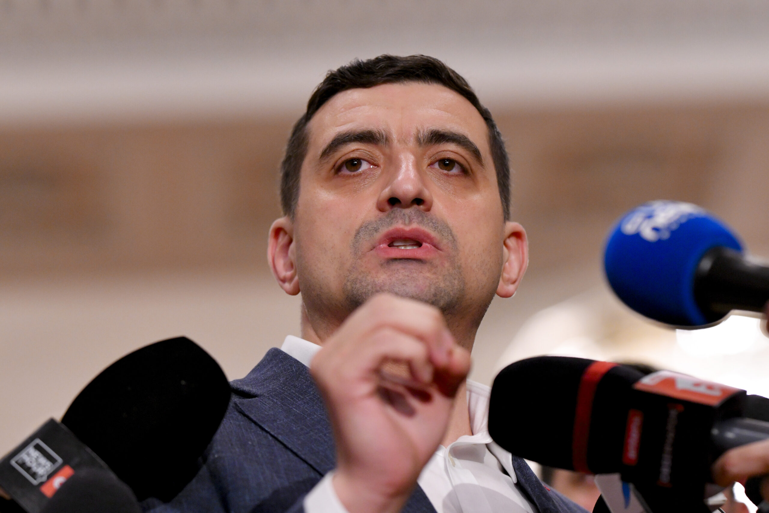 George Simion anunță susținerea lui Călin Georgescu și refuzul de a vota guvernul lui Siegfried Mureșan