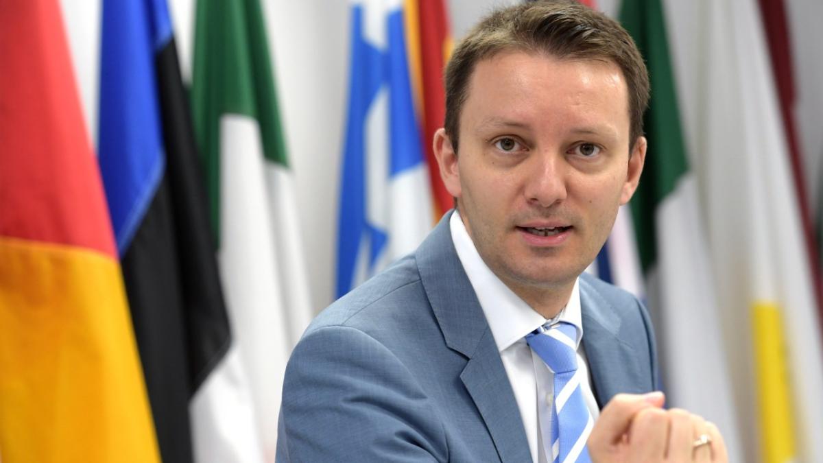 Siegfried Mureșan avertizează parlamentarii: Riscul de a pierde mandatul în cazul alegerilor anticipate