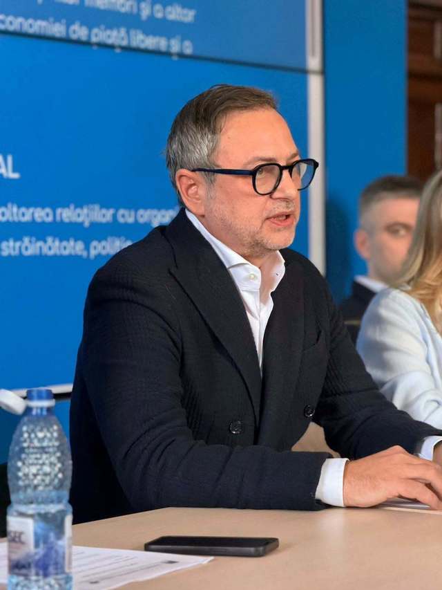 Dan Motreanu acuză PSD că provoacă criza și caută o majoritate prin jocuri de culise