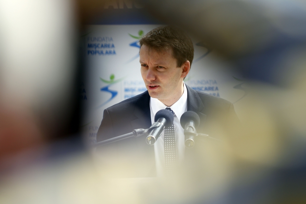 Conflictul din PNL intră în pauză: Tabăra lui Hubert Thuma va susține Guvernul condus de Siegfried Mureșan