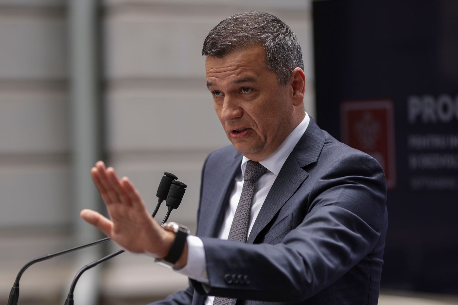 Sorin Grindeanu respinge acuzațiile despre conspirația cu americanii pentru demiterea lui Bolojan