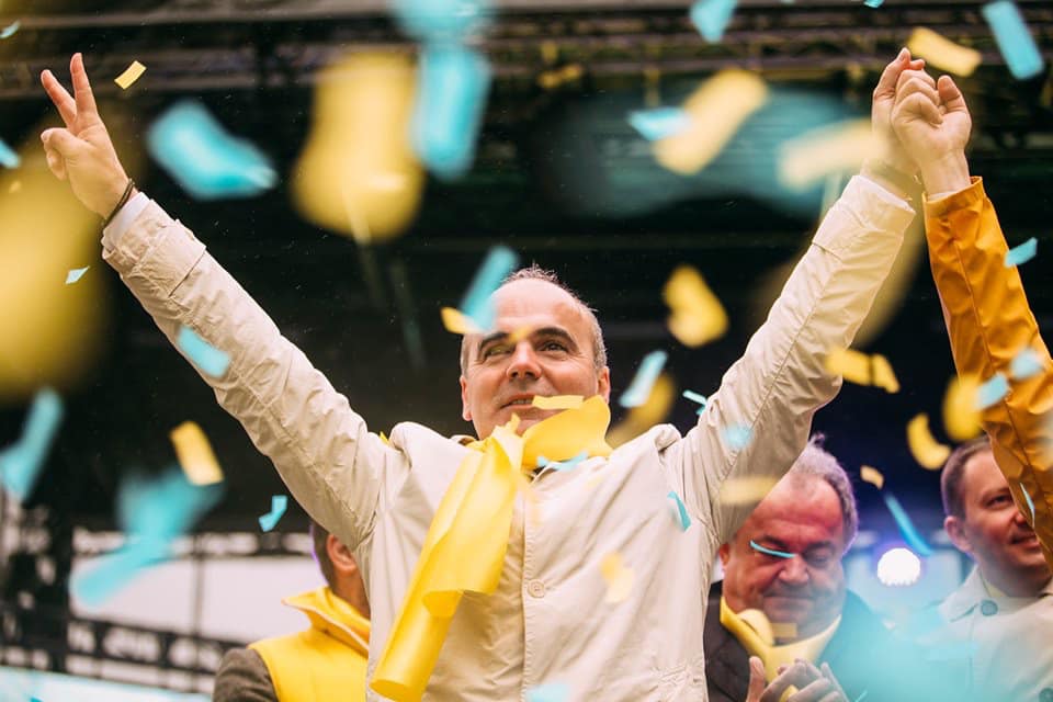 Rareș Bogdan a aplaudat afirmațiile lui Pavel Popescu despre posibila intervenție a SUA asupra guvernului Bolojan