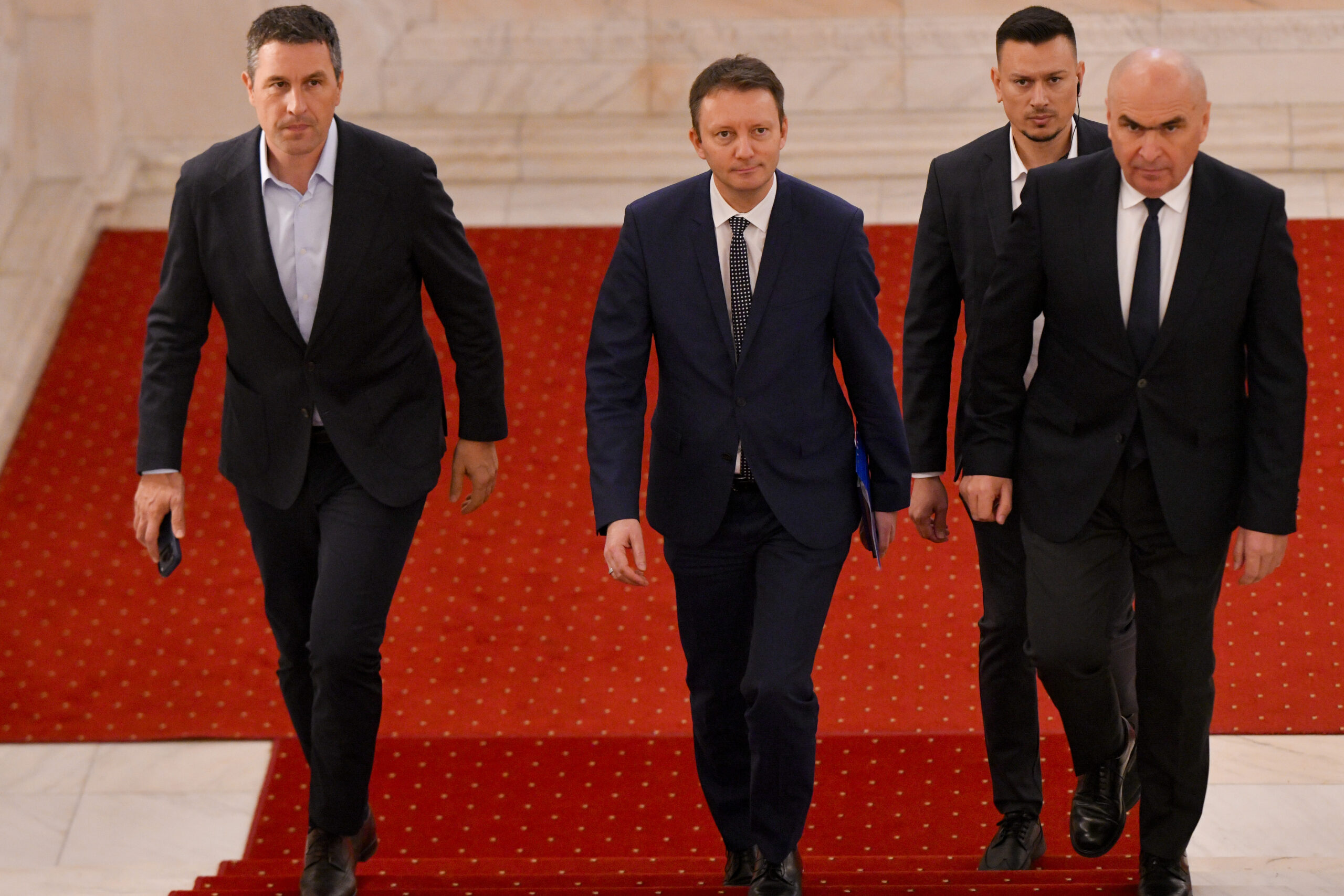 Încep audierile pentru cabinetul propus de Siegfried Mureșan în Parlament