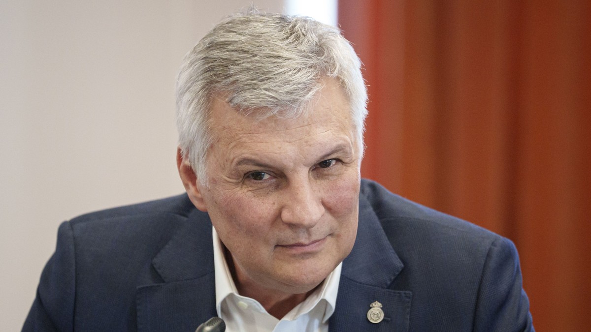 Consiliul Național al Elevilor răspunde la acuzațiile deputatului PSD Daniel Zamfir