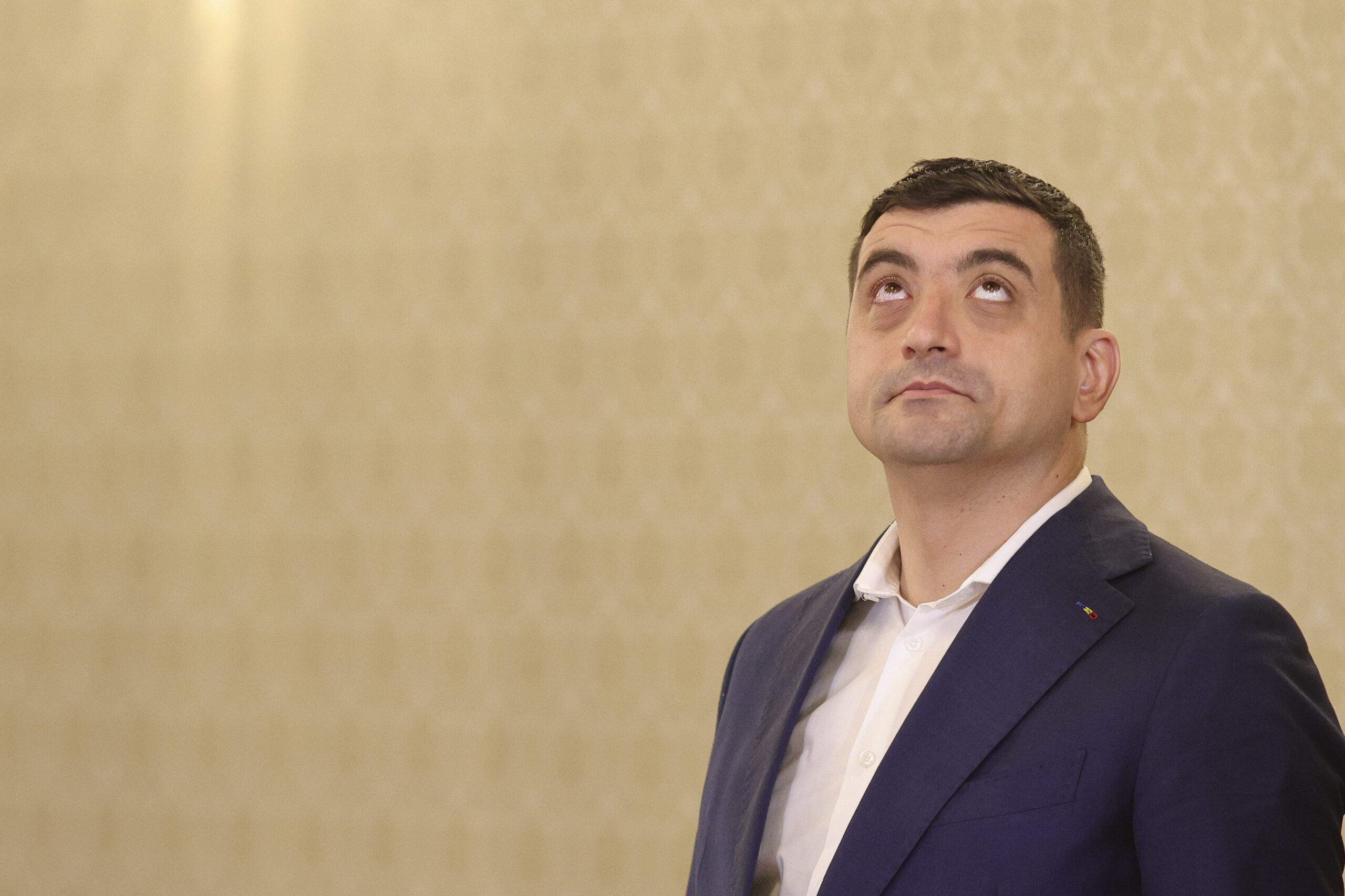 AUR boicotează audierile și votul pentru Guvernul Mureșan. Simion amenință cu suspendarea președintelui