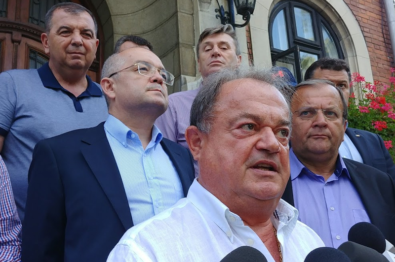 Vasile Blaga cere lui Nicușor Dan desemnarea unui premier „azi-mâine”, înainte de plecarea la New York