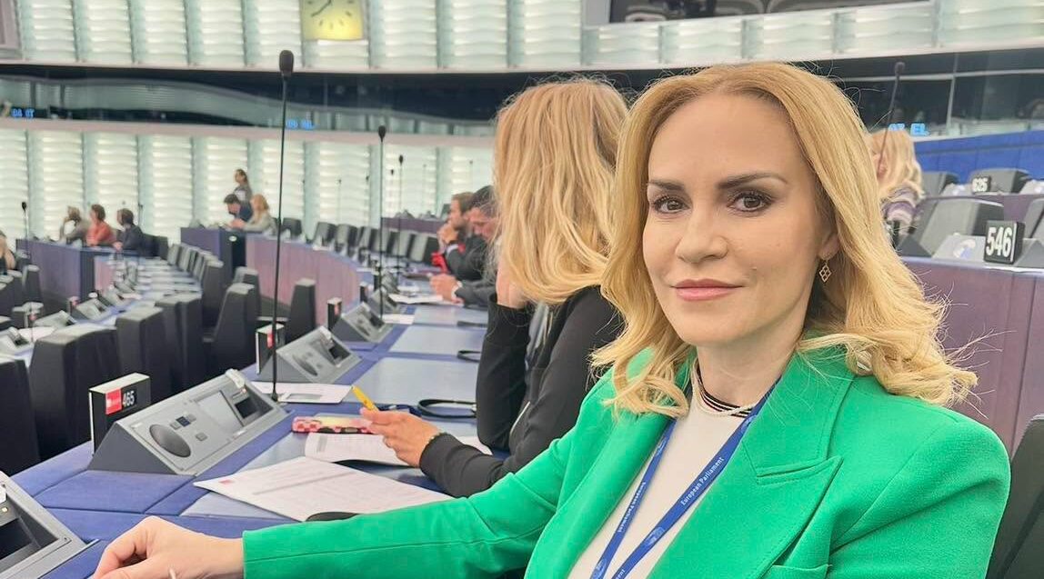 Gabriela Firea atacă Cabinetul Mureșan: „E un milkshake. Miniștrii ne-au dovedit cât de nepregătit este acest Guvern”