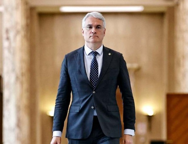 Dragoș Pîslaru avertizează PSD: votul împotriva guvernului Mureșan este un pariu riscant pentru stabilitatea țării