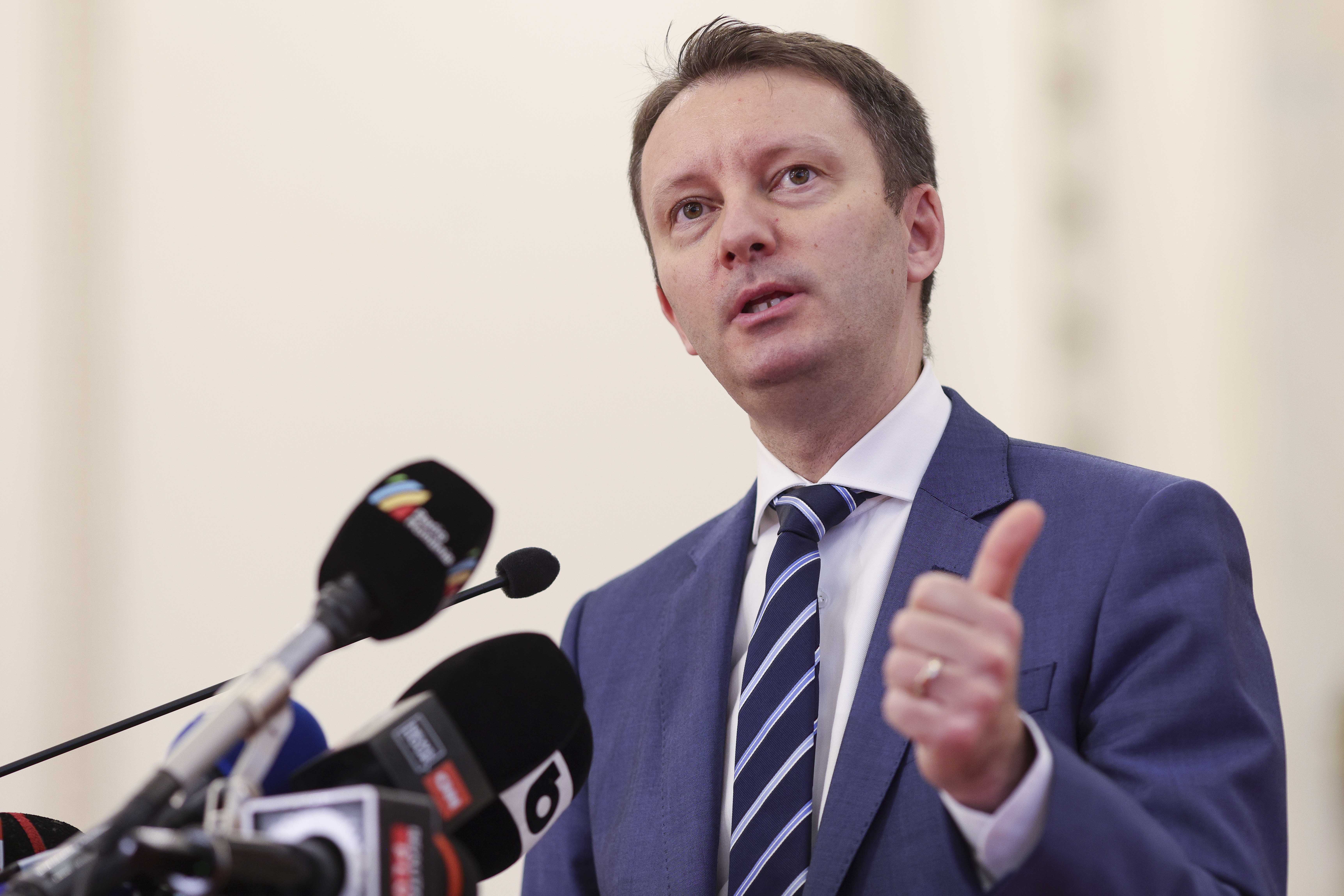 Siegfried Mureșan promite minorităților că reducerea numărului de parlamentari nu îi va afecta