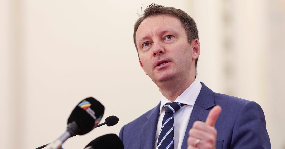Siegfried Mureșan răspunde lui Nicușor Dan: Votarea Guvernului este singura soluție pentru criza politică