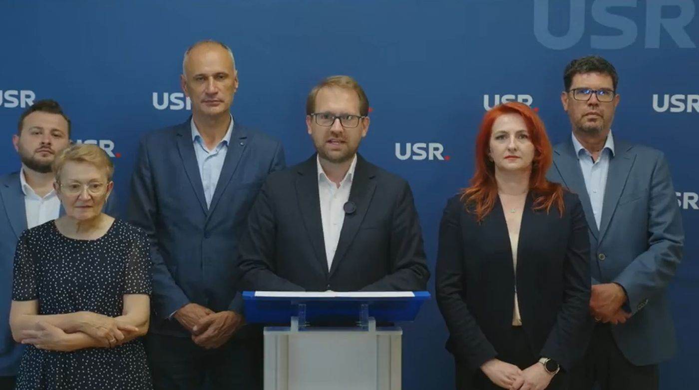 USR: Votul de astăzi din Parlament determină direcția în care va merge România