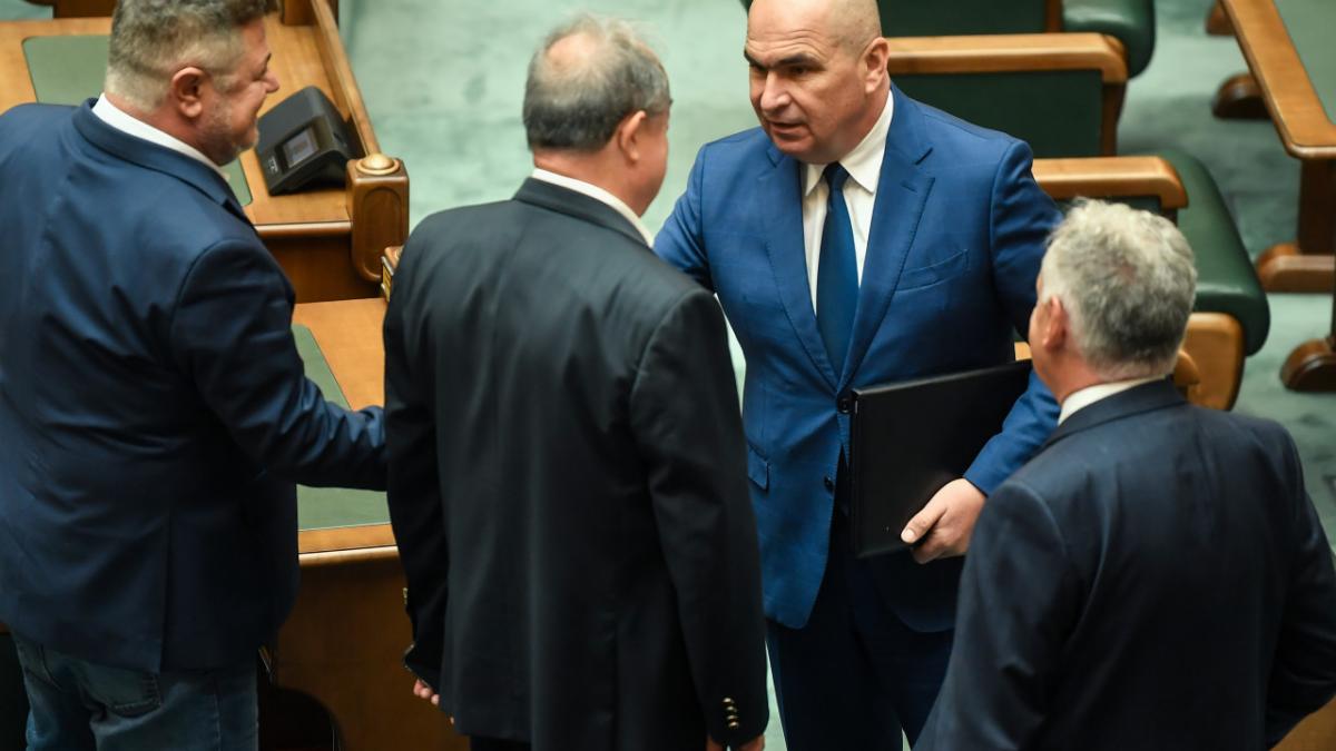 Mizele alegerilor anticipate: Ilie Bolojan vrea să rămână la guvernare și să își securizeze PNL-ul