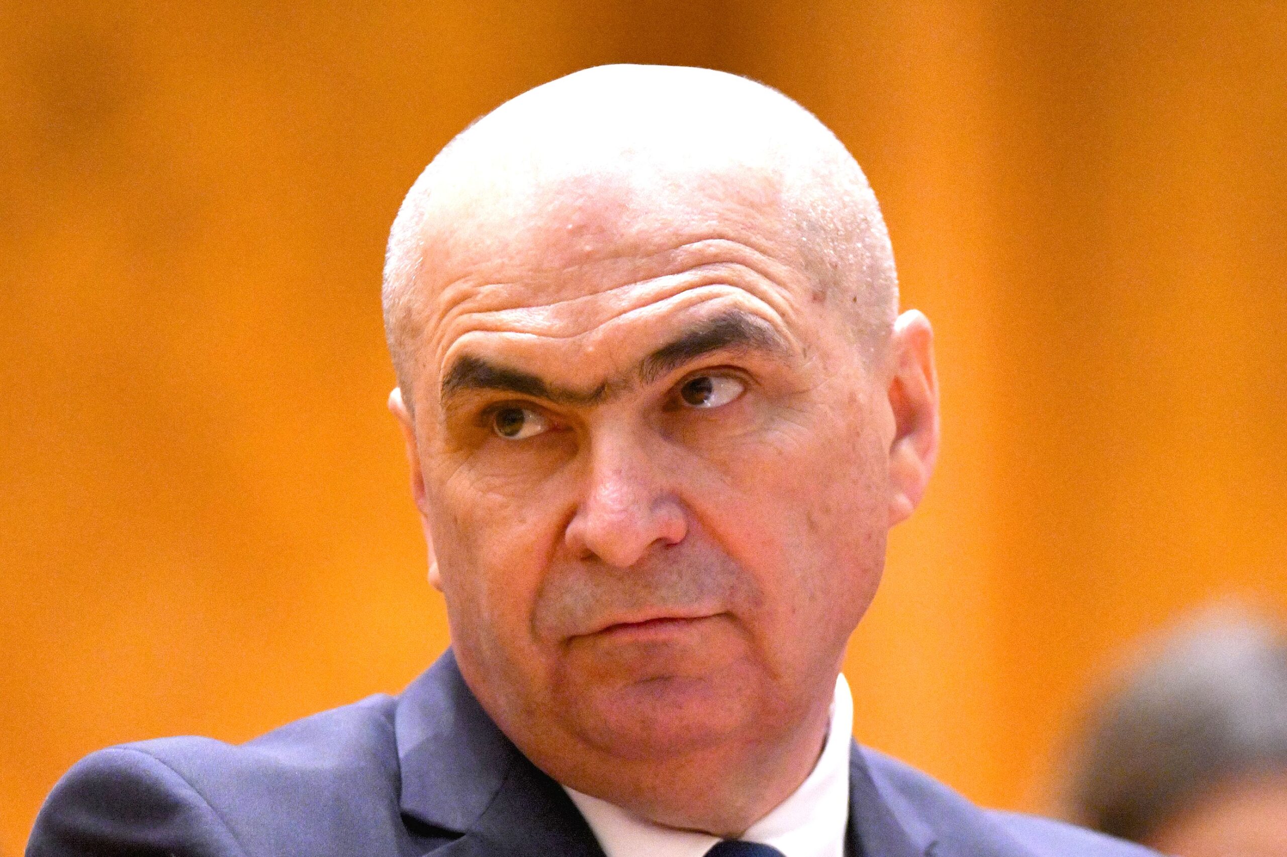 Blocaj politic în Parlament: Negocierile pentru guvernul Luca Niculescu rămân fără consens