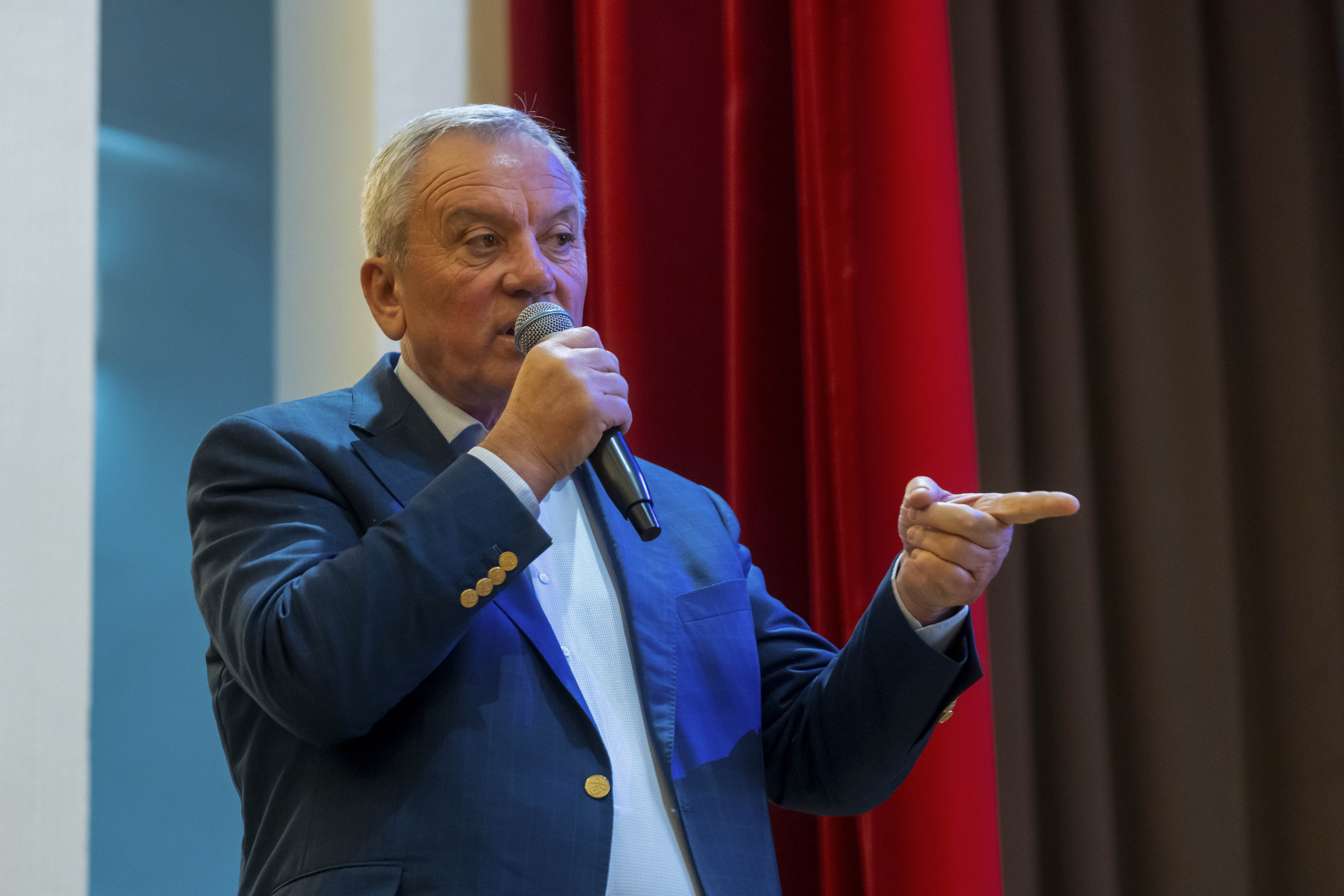Conflict în PSD Buzău: Romeo Lungu l-a atacat dur pe primarul Constantin Toma
