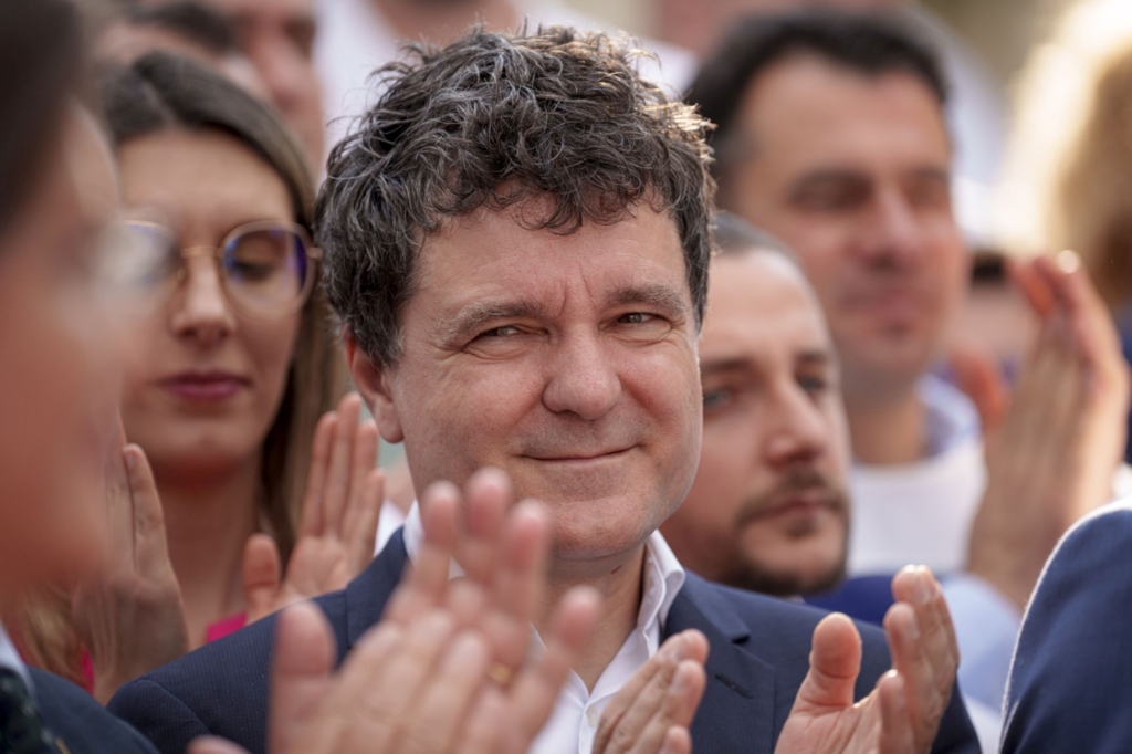 Doi deputați PSD susțin demersul AUR pentru suspendarea președintelui Nicușor Dan
