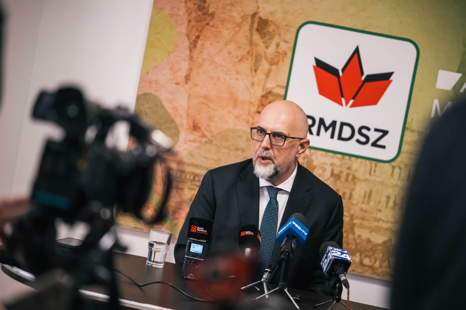 Kelemen Hunor despre noul guvern: UDMR refuză să depindă de voturile AUR și SOS