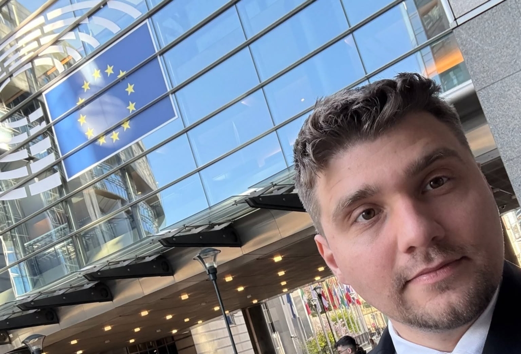 Excludere radicală în PNL: Deputatul Eduard Mititelu a fost dat afară din grup după votul pentru Guvernul Mureșan