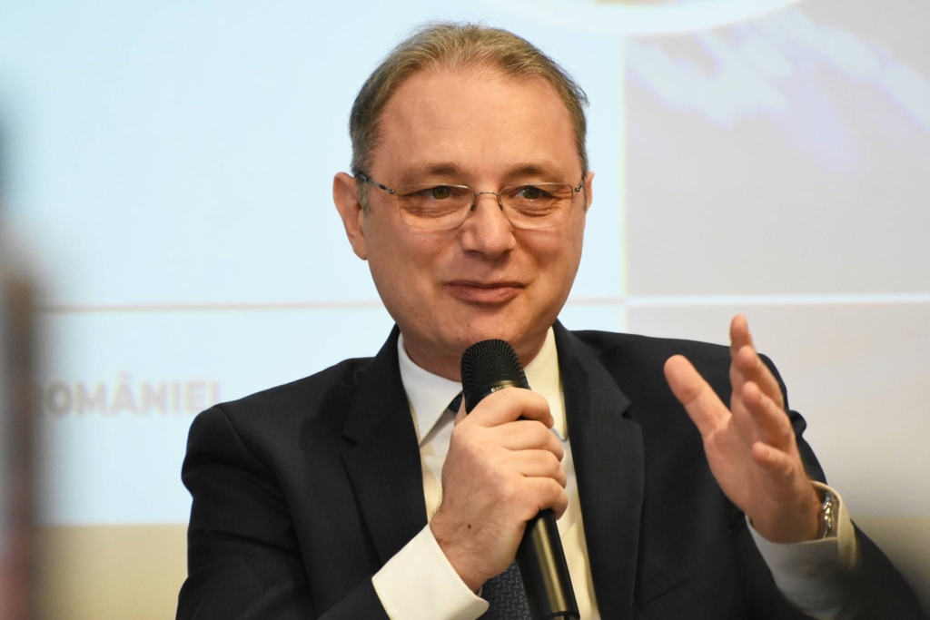 PNL nu va intra în Guvernul lui Luca Niculescu, dar păstrează deschiderea pentru vot
