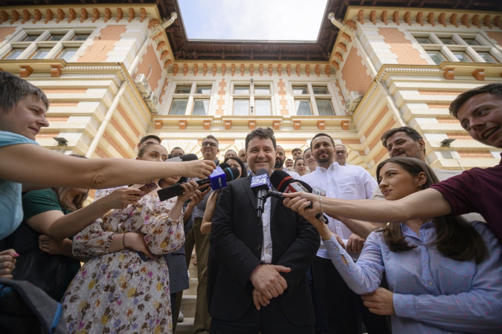 Alexandru Muraru acuză PSD că pregătește suspendarea președintelui Nicușor Dan prin cooperare cu AUR