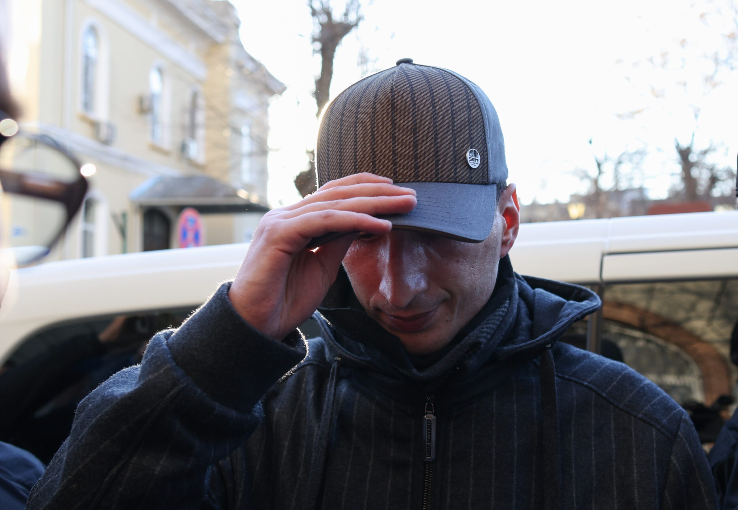 Influencerul Bogdan Peșchir trimis în judecată pentru coruperea alegătorilor prin TikTok
