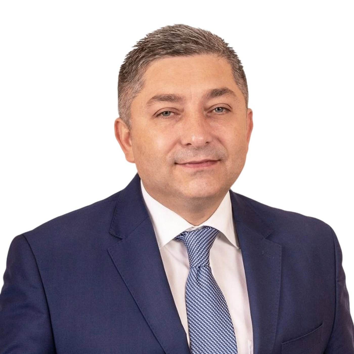 Alin Tișe cere instalarea imediată a unui guvern și solicită demisia conducerii PNL